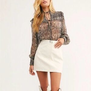 Free People Cream  Modern Femme vegan leather mini skirt Size 4 Panel stitch